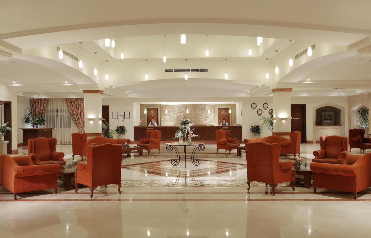 Sharm Grand Plaza Resort - Families And Couples Only Esterno foto Lobby of the hotel