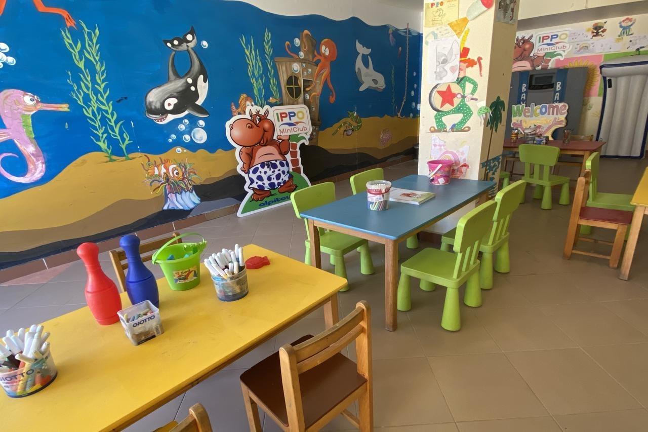 Sharm Grand Plaza Resort - Families And Couples Only Esterno foto Childcare centre