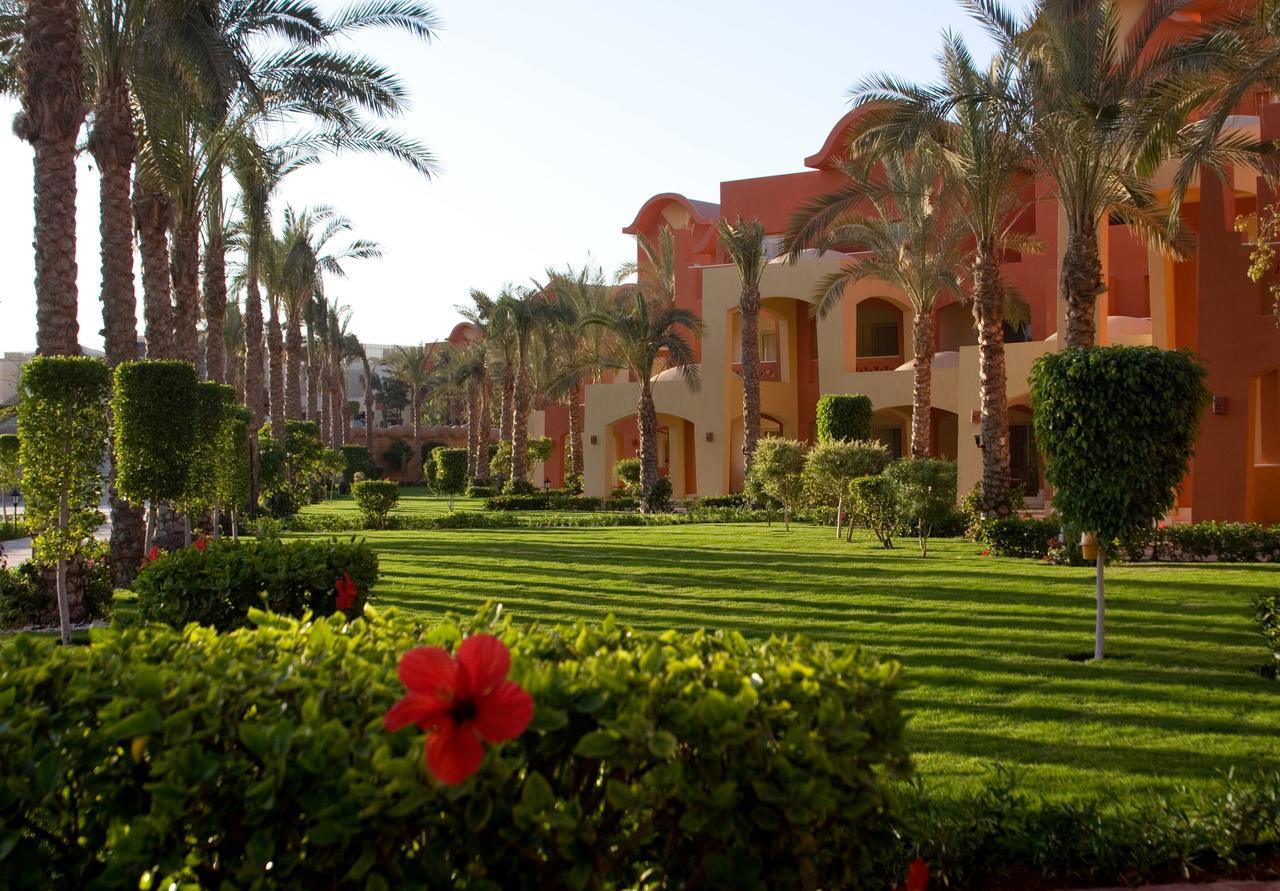 Sharm Grand Plaza Resort - Families And Couples Only Esterno foto Landscape of a resort in Sharm El Sheikh