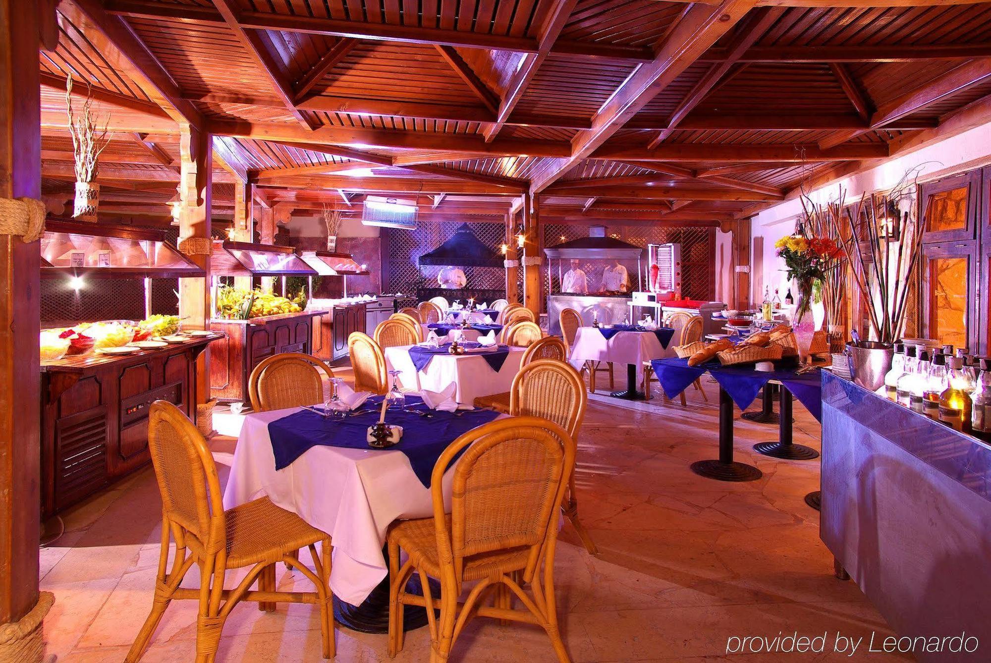 Sharm Grand Plaza Resort - Families And Couples Only Esterno foto Restaurant